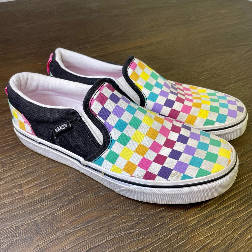 Vans 5 Rainbow Checkered Sneakers Slip On